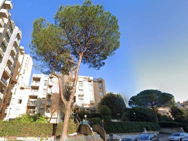 appartamento in vendita a Roma in zona EUR