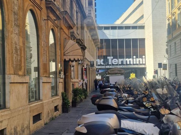 negozio in vendita a Roma