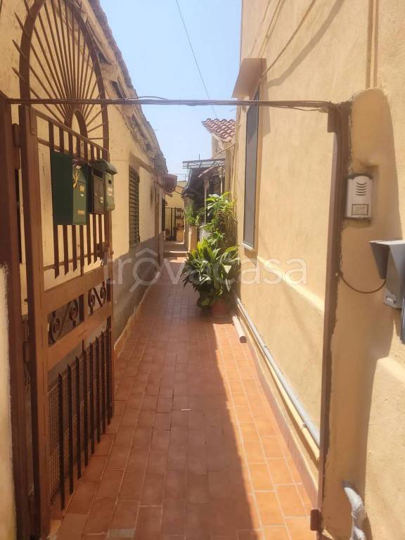 appartamento in vendita a Roma in zona Tuscolano
