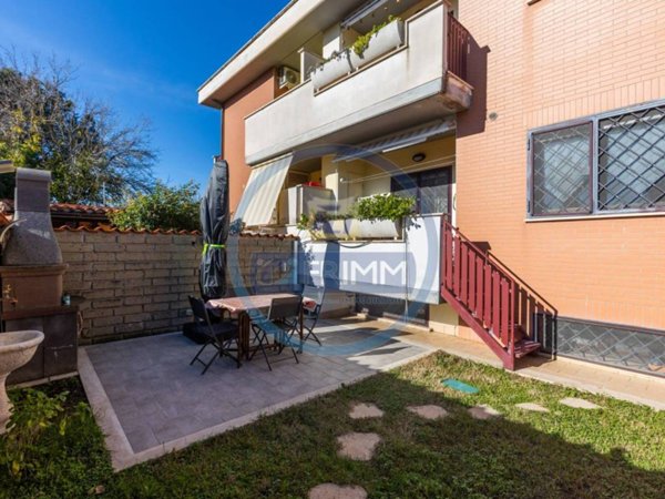 appartamento in vendita a Roma in zona Acilia