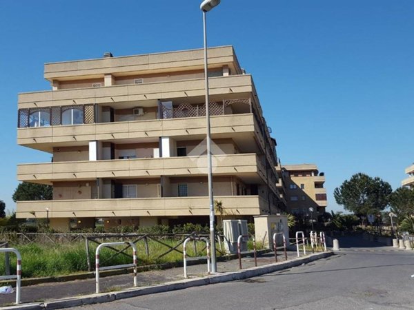 appartamento in vendita a Roma in zona Ponte di Nona