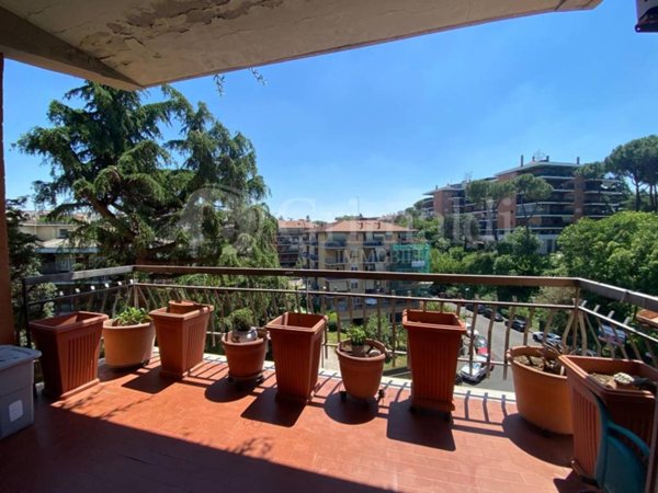 appartamento in vendita a Roma in zona Aurelio