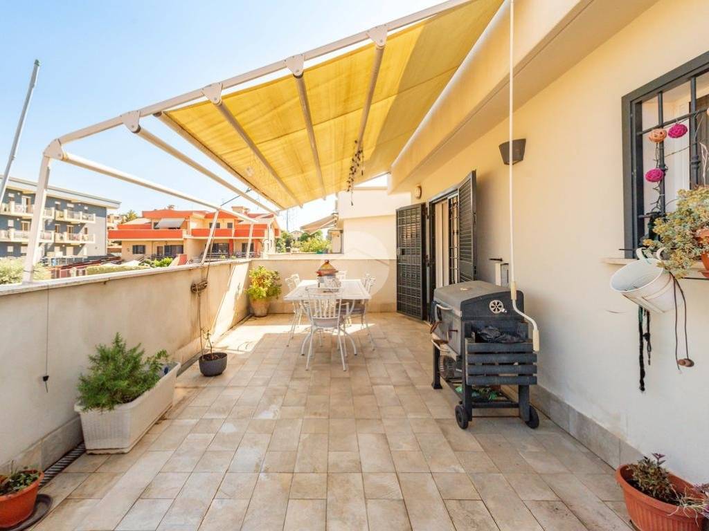 appartamento in vendita a Roma in zona Finocchio