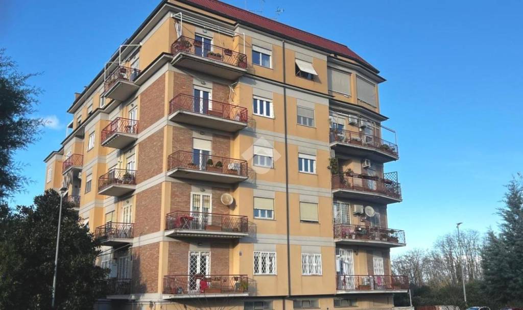 appartamento in vendita a Roma in zona Pietralata