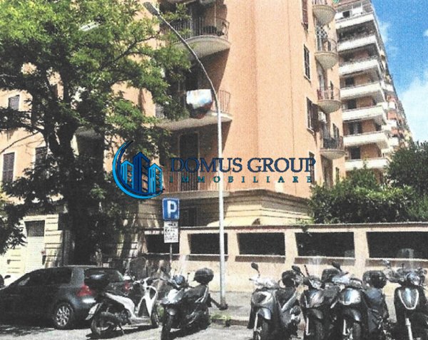 appartamento in vendita a Roma in zona Appio Latino