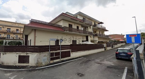 appartamento in vendita a Roma in zona Finocchio