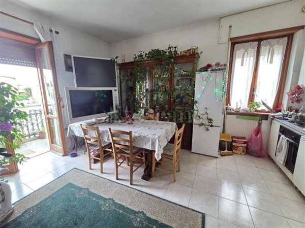 appartamento in vendita a Roma in zona Ostia Antica