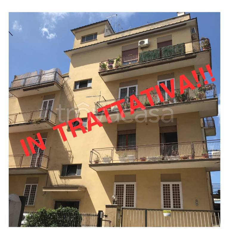 appartamento in vendita a Roma in zona Torre Maura