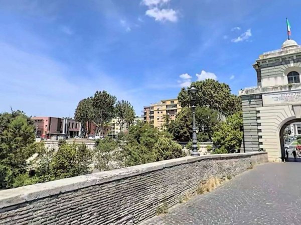 appartamento in vendita a Roma in zona Della Vittoria