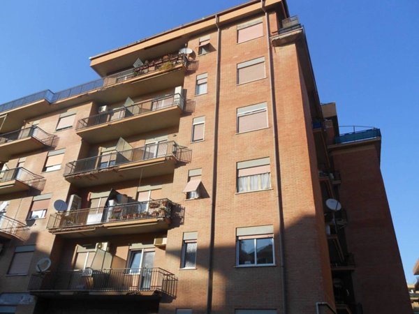 appartamento in vendita a Roma in zona Castel Fusano