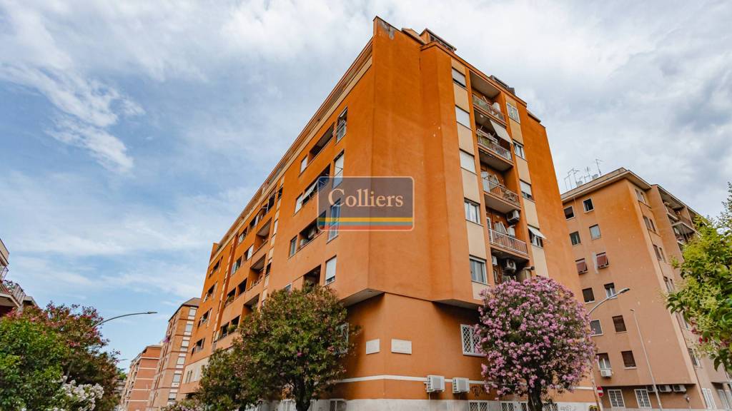 appartamento in vendita a Roma in zona Portuense