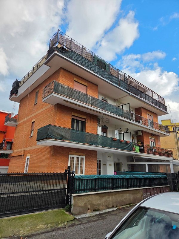 appartamento in vendita a Roma in zona Ottavia