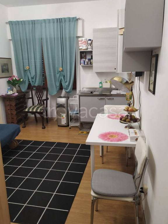 monolocale in vendita a Roma in zona Tomba di Nerone