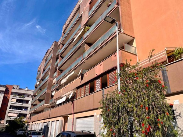 appartamento in vendita a Roma in zona Vitinia
