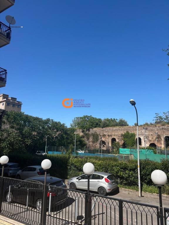 appartamento in vendita a Roma in zona Tuscolano