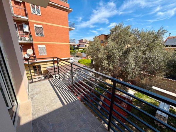 appartamento in vendita a Roma in zona Dragona/Bagnoletto