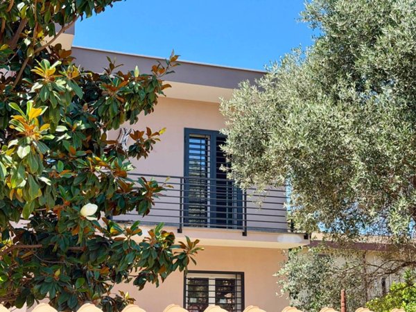 appartamento in vendita a Roma in zona Dragona/Bagnoletto