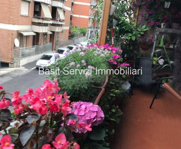 appartamento in vendita a Roma in zona Corviale