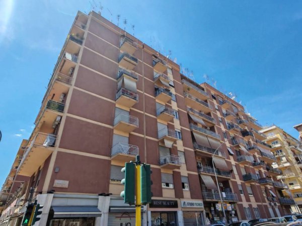 appartamento in vendita a Roma in zona Prenestino-Labicano