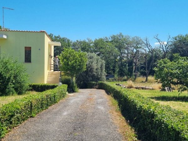 casa indipendente in vendita a Roma in zona Casalotti