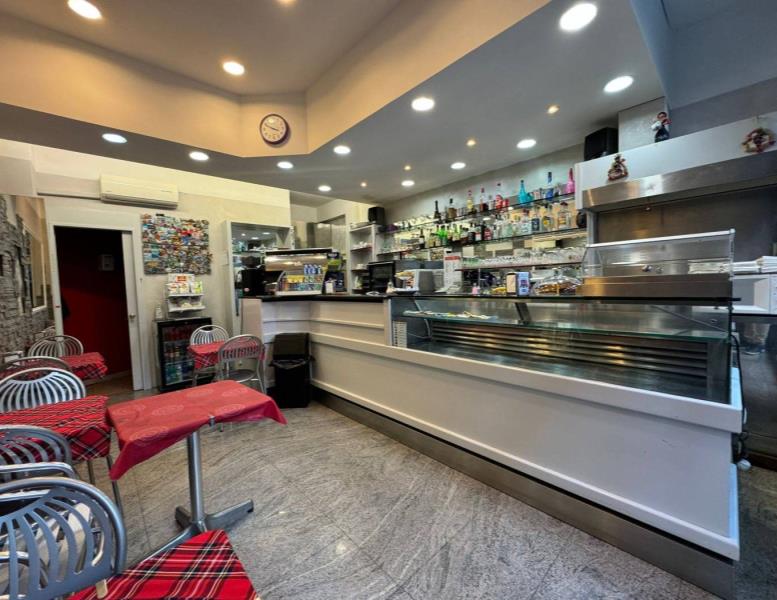 locale commerciale in vendita a Roma in zona Trieste