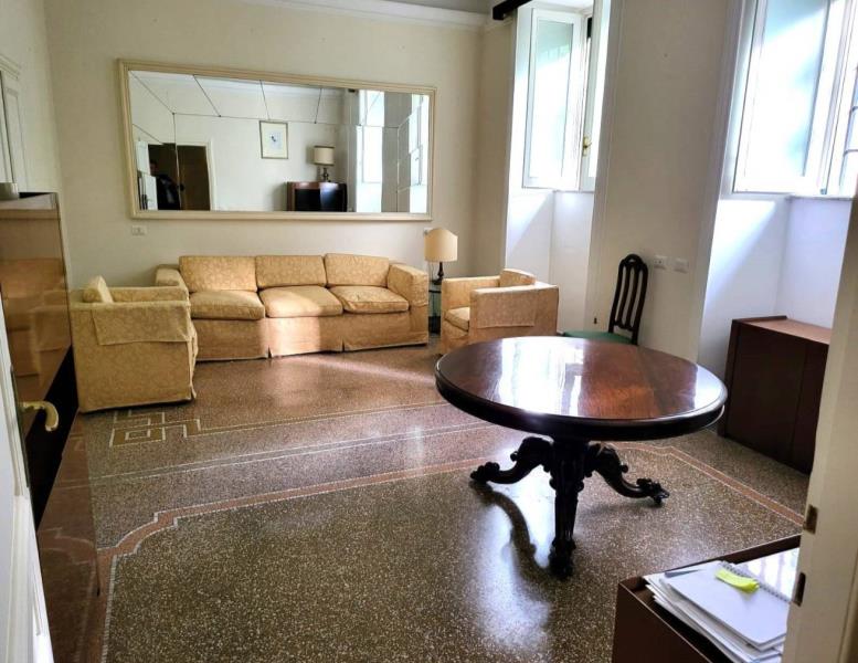 casa indipendente in vendita a Roma in zona Nomentano
