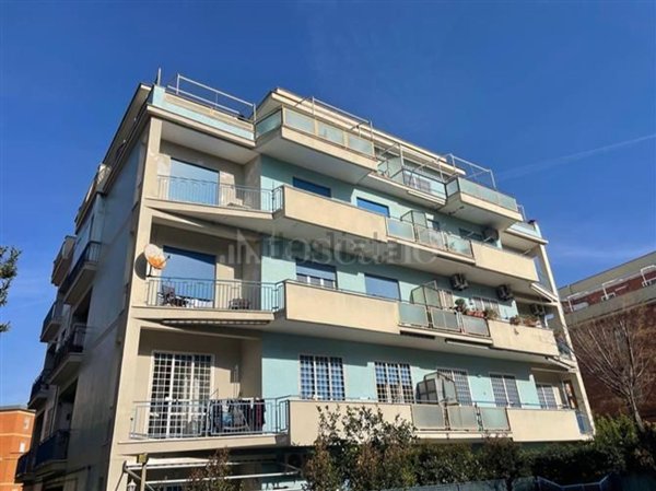 appartamento in vendita a Roma in zona Ostia