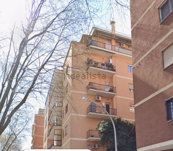 appartamento in vendita a Roma in zona Collatino