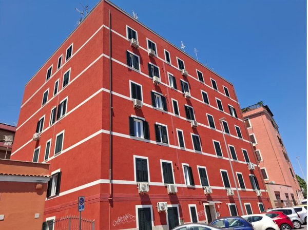 appartamento in vendita a Roma in zona Prenestino-Centocelle