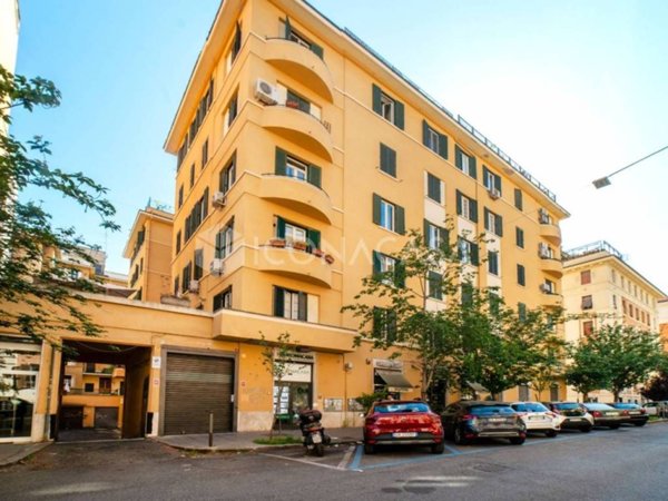 appartamento in vendita a Roma in zona Nomentano