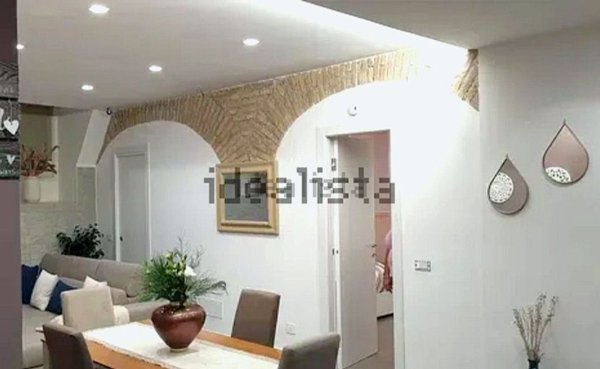 appartamento in vendita a Roma in zona Ostia