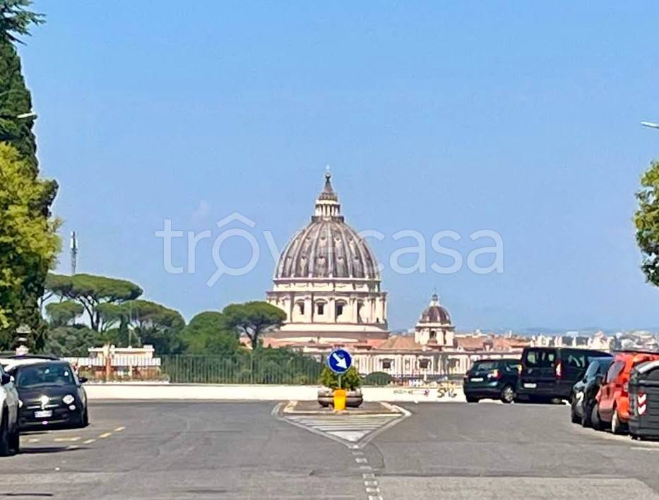 appartamento in vendita a Roma in zona Aurelio