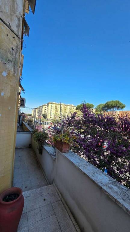 appartamento in vendita a Roma in zona Don Bosco