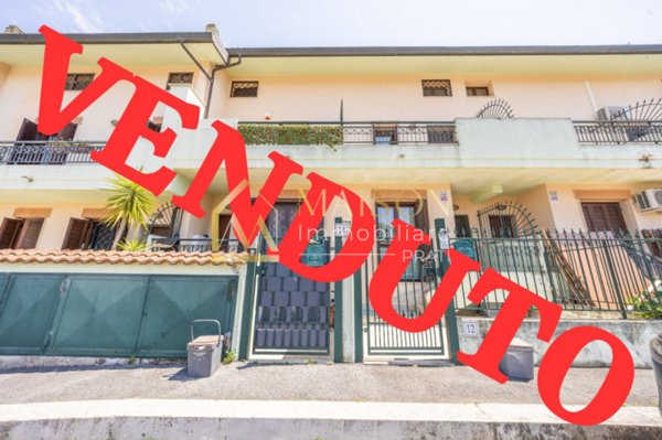casa indipendente in vendita a Roma