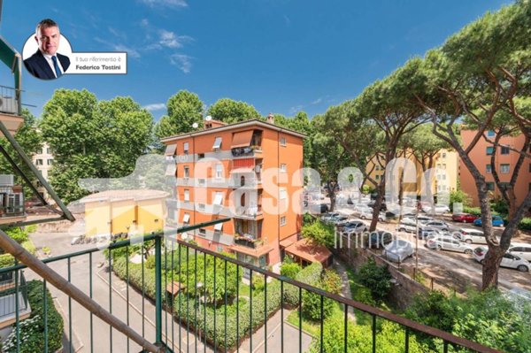 appartamento in vendita a Roma in zona Ostiense