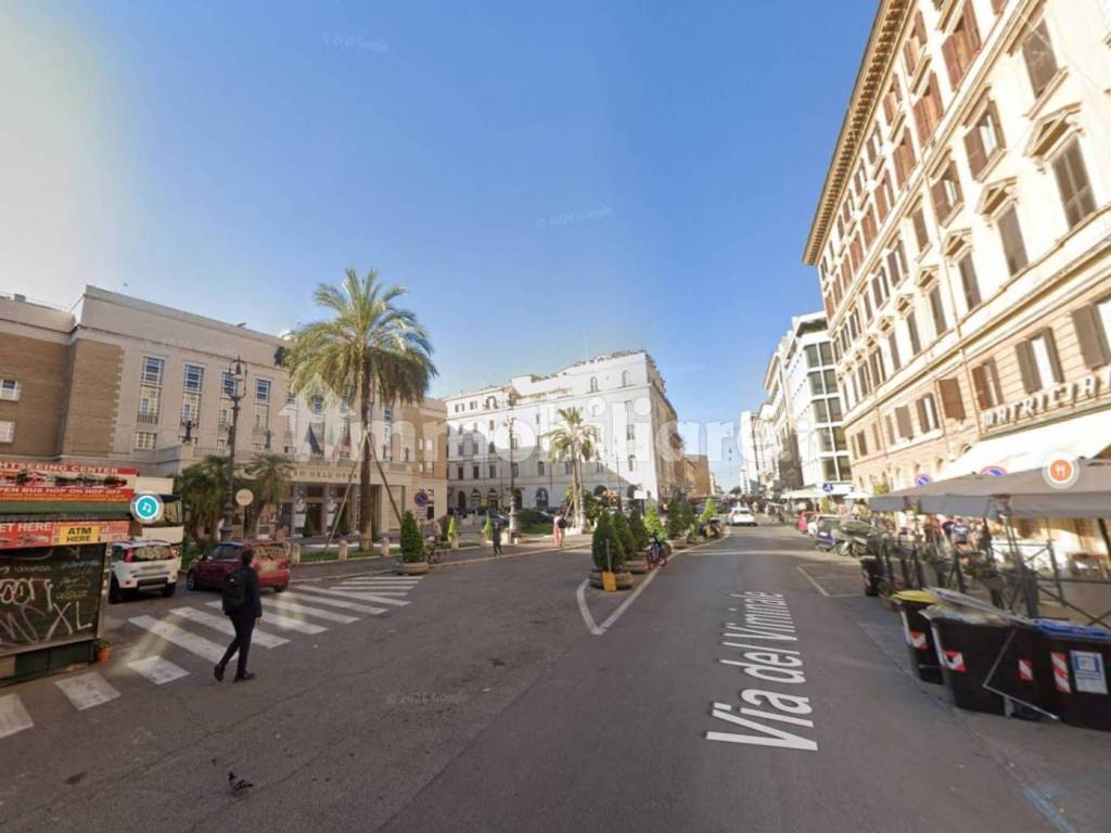 appartamento in vendita a Roma in zona Castro Pretorio