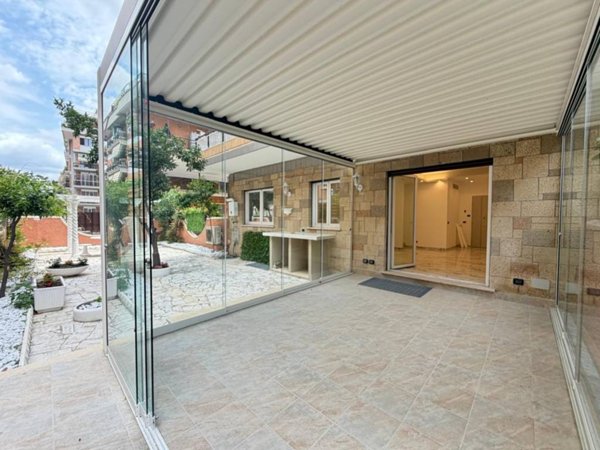 appartamento in vendita a Roma in zona Appio Claudio