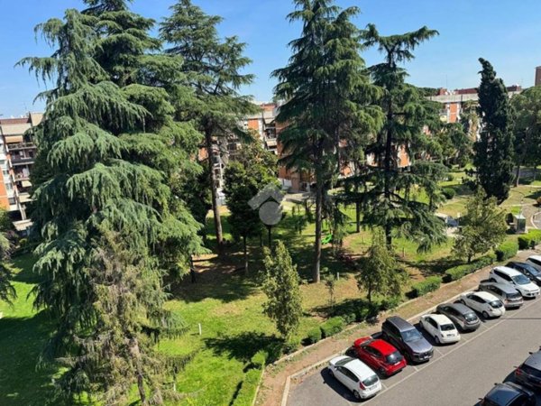 appartamento in vendita a Roma in zona Collatino