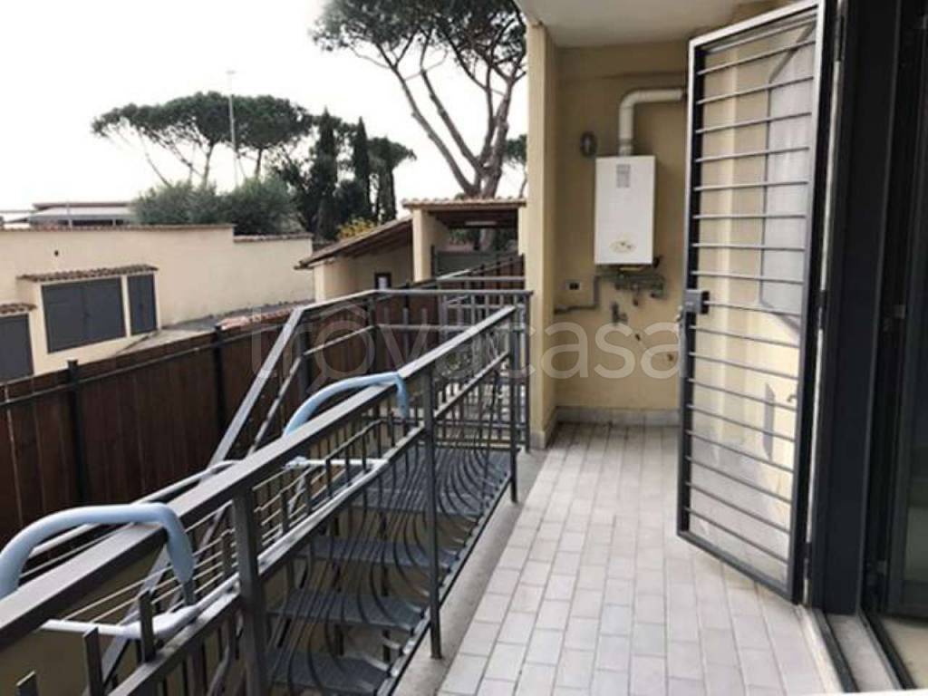 appartamento in vendita a Roma in zona Massimina/Casal Lumbroso