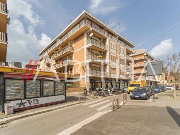 appartamento in vendita a Roma in zona Aurelio