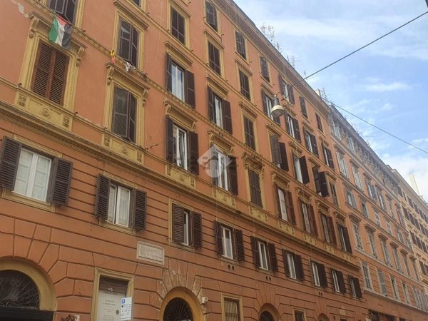 appartamento in vendita a Roma in zona Trastevere