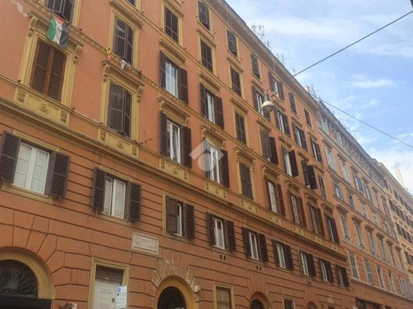 appartamento in vendita a Roma in zona Trastevere