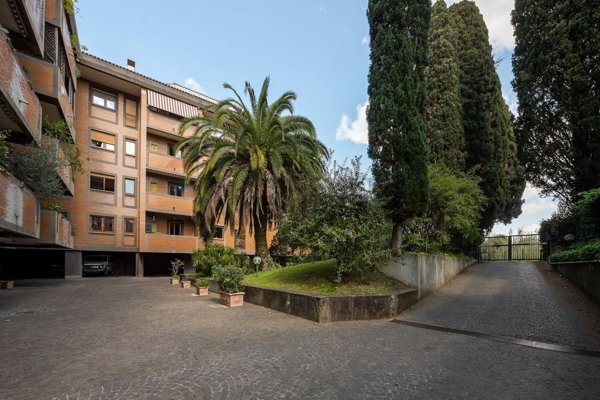 appartamento in vendita a Roma in zona Della Vittoria