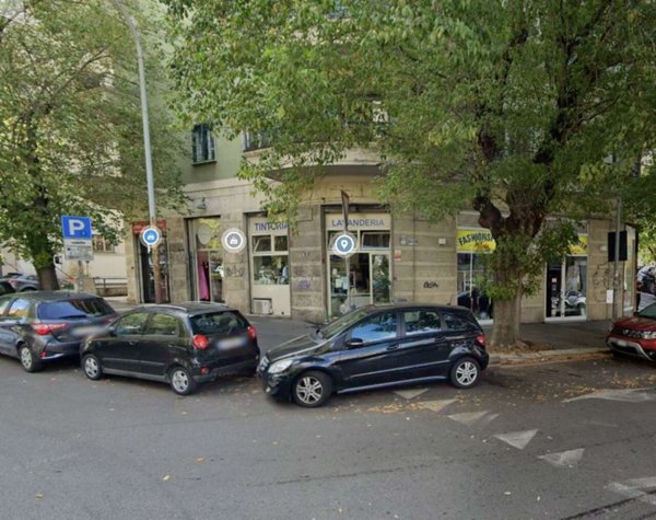 locale commerciale in vendita a Roma in zona Trieste