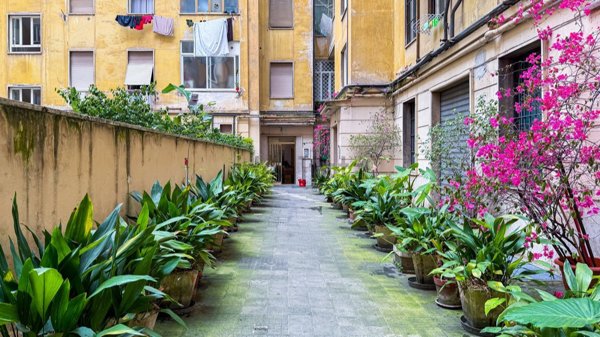 appartamento in vendita a Roma in zona Ostiense