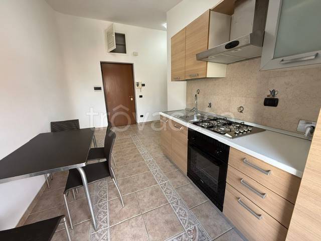 appartamento in vendita a Roma in zona Castel di Leva