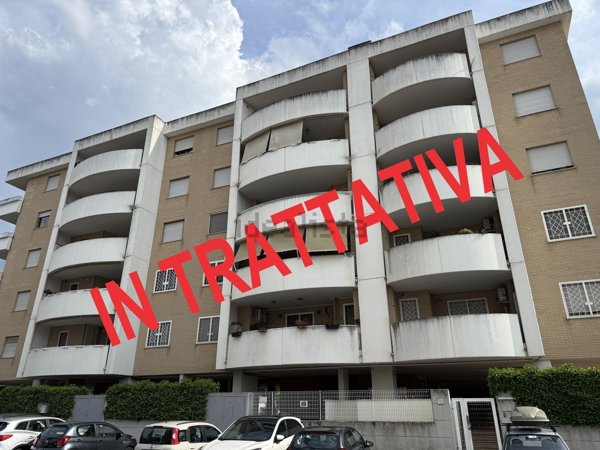 appartamento in vendita a Roma in zona Ponte di Nona