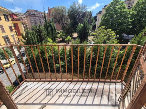 appartamento in vendita a Roma in zona Nomentano