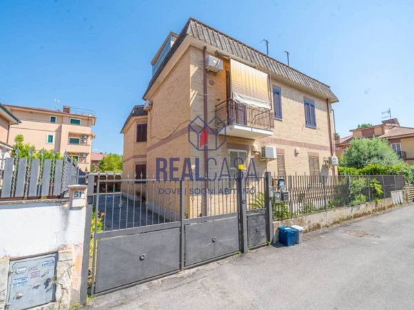 appartamento in vendita a Roma in zona Romanina