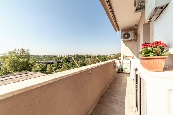 appartamento in vendita a Roma in zona Monte Sacro/Talenti